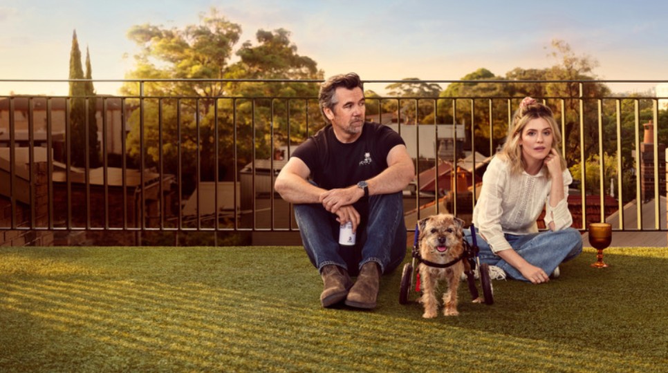 مسلسل Colin from Accounts الموسم الثالث الحلقة 7 مترجمة